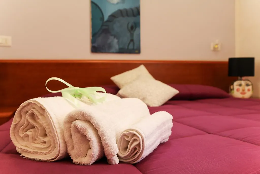 Agriturist Soleluna 卡尔塔吉罗